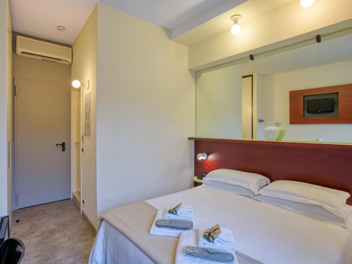 דסנזאנו דל גארדה Hotel Piroscafo מראה חיצוני תמונה