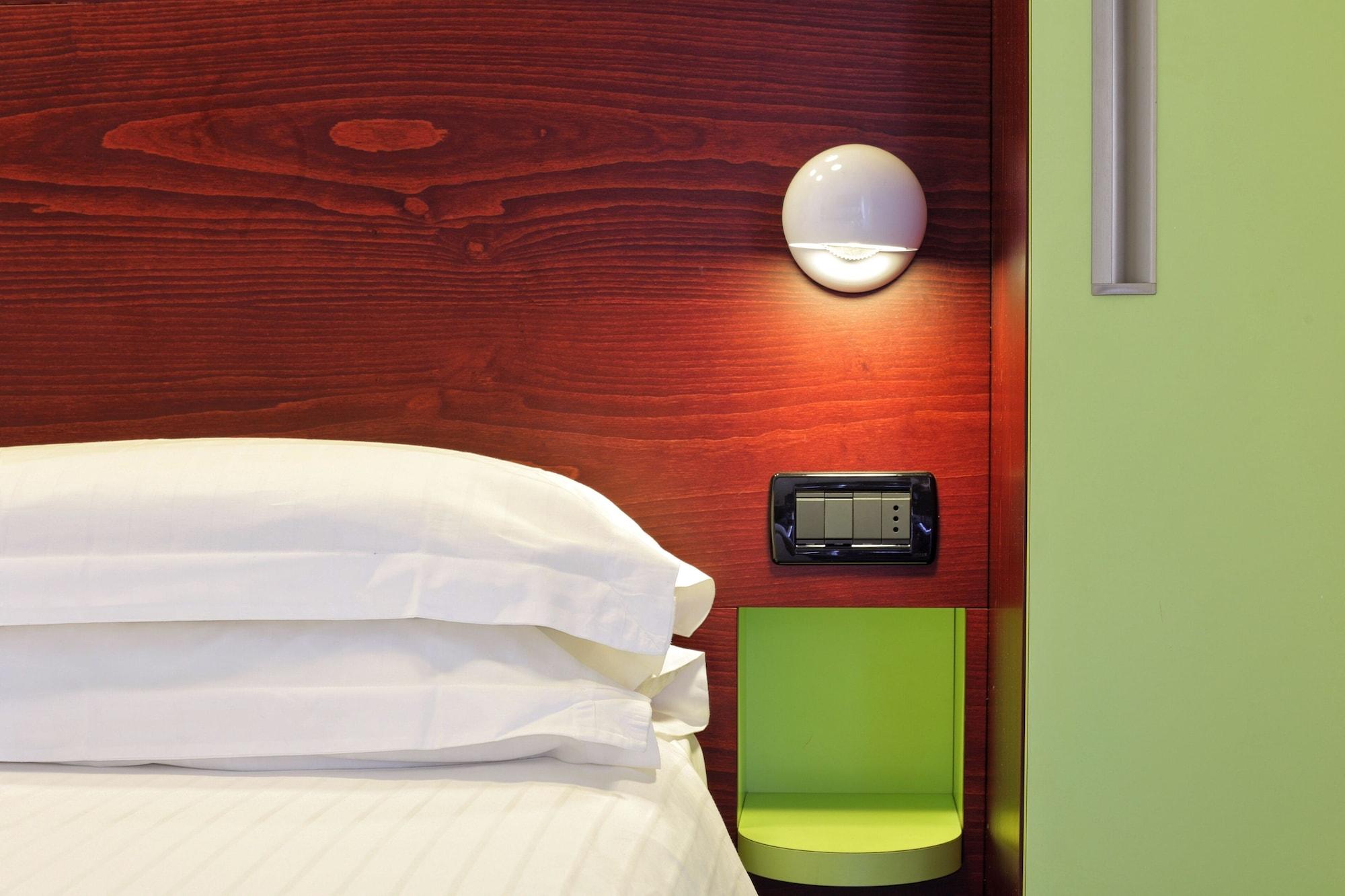 דסנזאנו דל גארדה Hotel Piroscafo מראה חיצוני תמונה