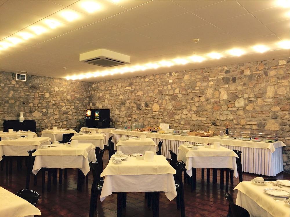 דסנזאנו דל גארדה Hotel Piroscafo מראה חיצוני תמונה